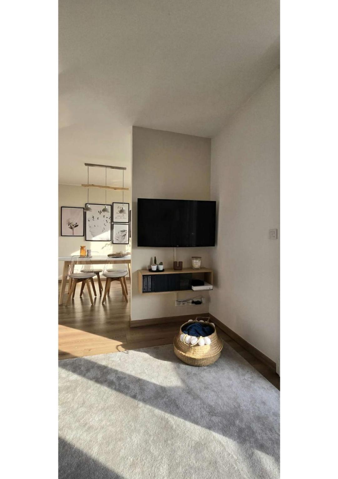 Superbe T3 Cosy, Parking Gratuit + Balcon Apartment Riom Bagian luar foto