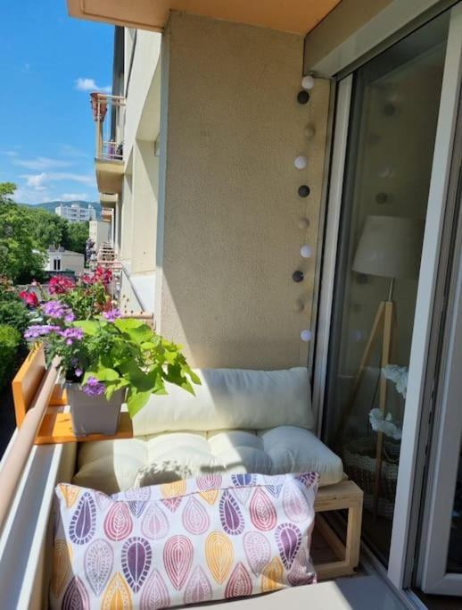 Superbe T3 Cosy, Parking Gratuit + Balcon Apartment Riom Bagian luar foto